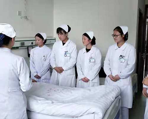 钦州妇幼三代试管 钦州做试管婴儿多少钱一次? ‘怀孕5个多月了可以看到女孩