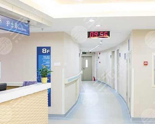 怀孕初期肚子疼_怎么看出女人怀孕过,北京先天性无子宫有什么办法能怀孕?能